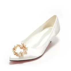 Pearl Rhinestones Decor Low Kitten Heel Wedding Shoes Pumps -Ladies Fashion Shoes pearl rhinestones decor low kitten heel wedding shoes pumps 6 1.jpg.mst
