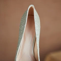 Pointed Toe Metal Low Heel Pearls Flower Buckle Bridal Shoes -Ladies Fashion Shoes pointed toe metal low heel pearls flower buckle bridal shoes 8 2.jpg.mst