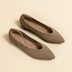 Quilted V Vamp Flat Shoes Comfortable Slip On Women's Flats -Ladies Fashion Shoes quilted v vamp flat shoes comfortable slip on women s flats 10 1 1.jpg.mst