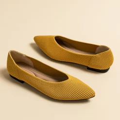 Quilted V Vamp Flat Shoes Comfortable Slip On Women's Flats -Ladies Fashion Shoes quilted v vamp flat shoes comfortable slip on women s flats 32 1 1.jpg.mst