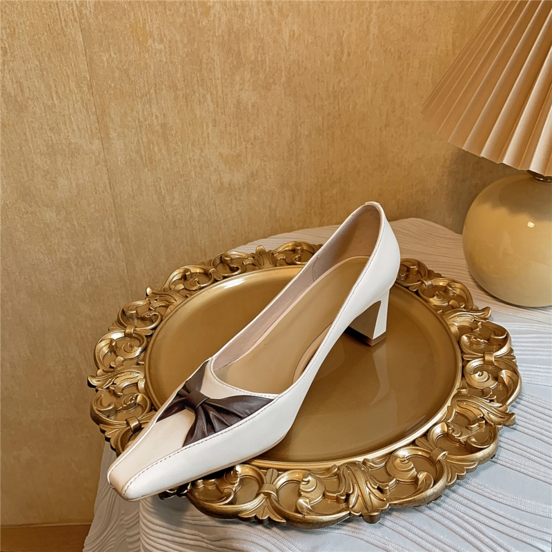 Wedding Leather Bow Pumps Medium Heel Shoes With Square Toe