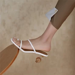 White Transparent Round Heel Sandals Toe Ring Strappy Slide Sandals -Ladies Fashion Shoes white transparent round heel sandals toe ring strappy slide sandals 25 .jpg.mst